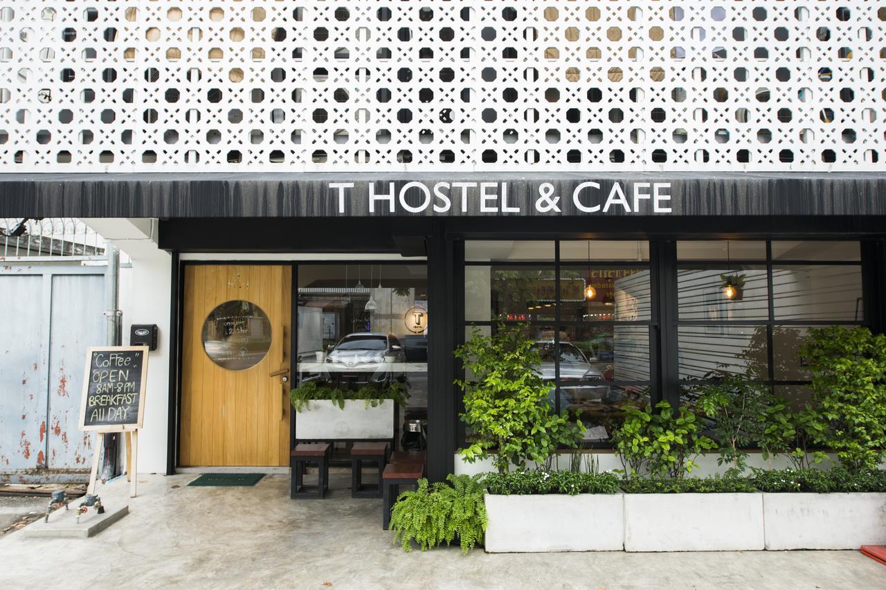 T Hostel @ Victory Monument Банкок Екстериор снимка
